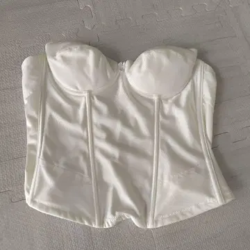 브라이덜 뷔스티에 화이트