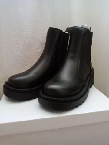사이드 고어 부츠 숏부츠 트랙볼 미사용 새상품 24cm