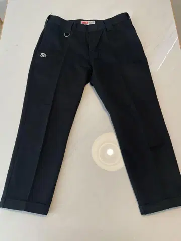 X-LARGE x MWAM 콜라보 7부 팬츠