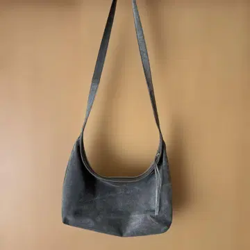 Hender Scheme pig sacco M Dark gray