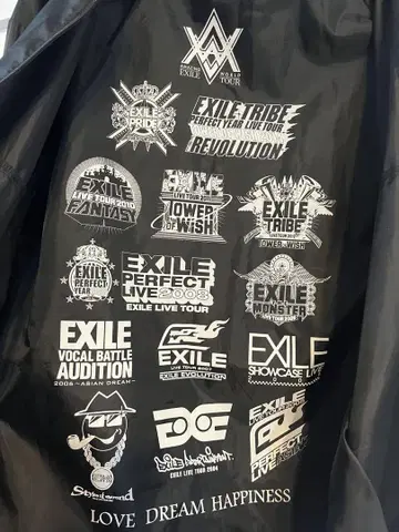 AMAZING WORLD EXILE FOREVER 바람막이