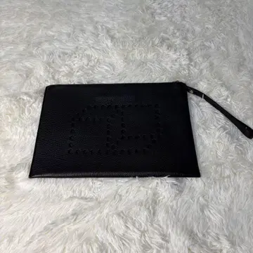 새상품급 PIERRE HARDY 피에르 아르디 파우치 블랙