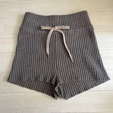 juemi Contrast Knit Shorts
