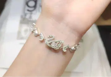 Swarovski 백조 모티브 팔찌