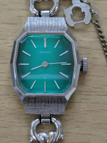 SEIKO 수동 와인딩 시계 그린 팔각형
