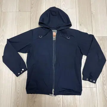 MIGHTY MAC ARO DECK (애로우 데크 보트 후드티)