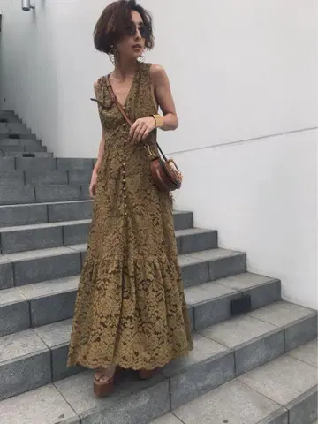 AMERI VINTAGE MEDI BACK CROSS DRESS