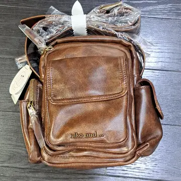 niko and - ORPU 멀티 포켓 S BAG