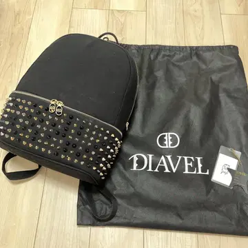 [ 미사용 새상품 ] DIAVEL 스터드 블랙 백팩