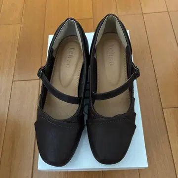 Tehen 테엔 펌프스 스트랩 23cm