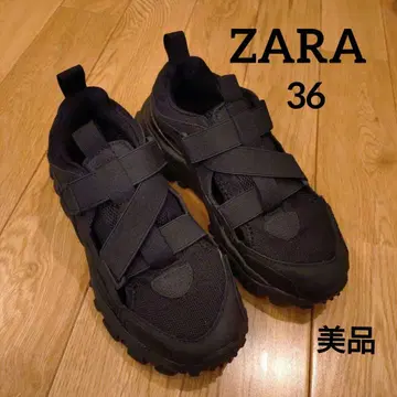 ZARA 블랙 스니커즈 36 통굽 밑창