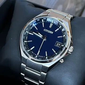 [ 새상품급 ] 시티즌 아테사 블루 티타늄 전파 시계