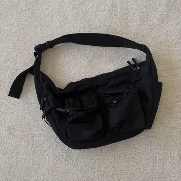 JEANASIS 나일론 벨트 바디 BAG 블랙