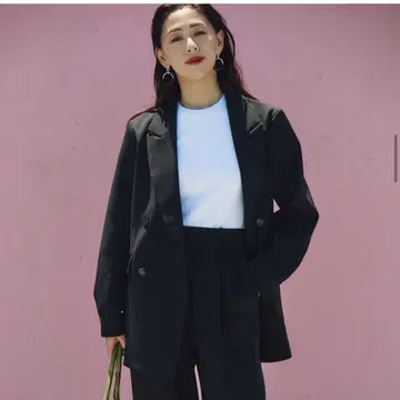 노자와 와카 씨 WE'RTHY 데일리 더블 재킷