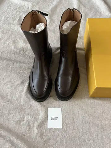 MANSUR GAVRIEL 다크 브라운 가죽 숏부츠 24.5