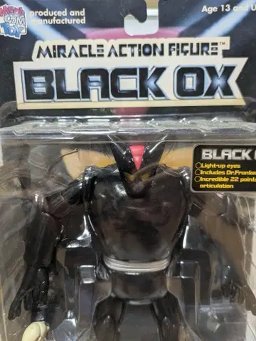 BLACK OX 피규어