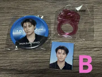 B. 사나다 마사히로 3개 세트