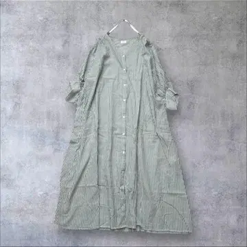새상품급 어반 리서치 도어스 스트라이프 프론트 오픈 셔츠 원피스