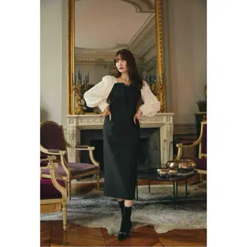 Herlipto CrillonCrystalPearlJaquardDress