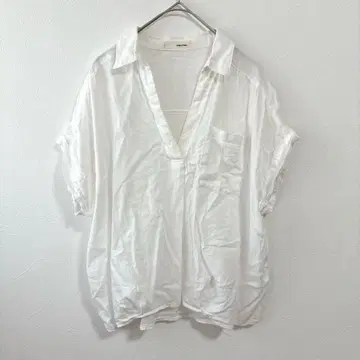 AFRICATARO 화이트 V넥 반팔 셔츠 고급 귀여운 오샤레