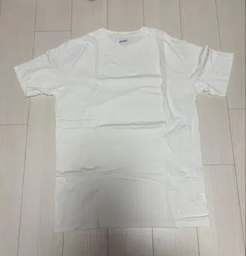 SOPH 화이트 T셔츠 L 사이즈