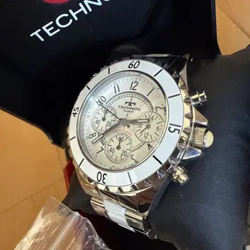 TECHNOS 손목시계