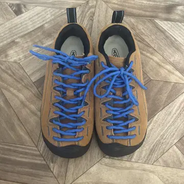 KEEN 여성용 스니커즈