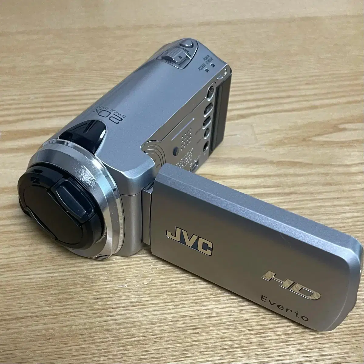 JVC GZ-HM240 ビデオカメラ シルバー 【公式通販】