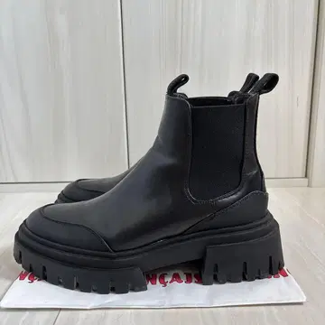 ZARA 숏부츠