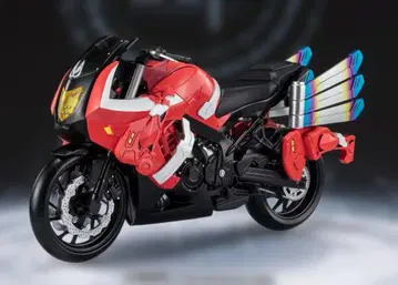 S.H.Figuarts 부스트 스트라이커