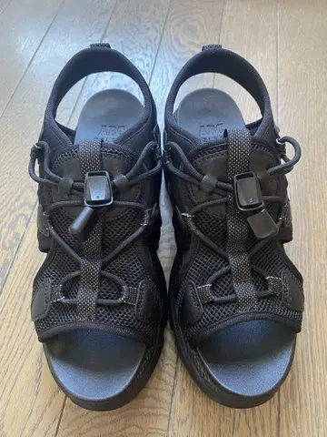 블랙 메쉬 스포츠 샌들 통굽 L