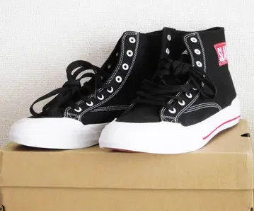 27.0cm HUF CLASSIC HI SLAP VC61004