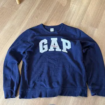 GAP 네이비 로고 맨투맨 S