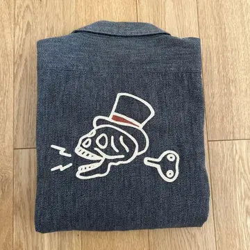 weirdo 다크 그레이 긴팔 셔츠 중고