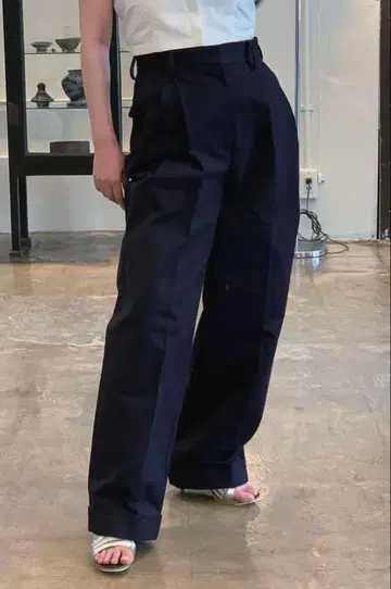 hooked vintage 후크드 빈티지 턱 슬랙스 팬츠