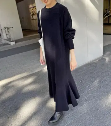 Spick and Span 23AW 플레어 헤임 원피스 네이비