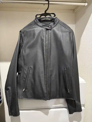 UNIQLO 싱글 라이더 페이크 가죽 자켓 S