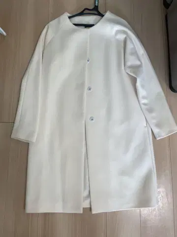 띠어리 코트