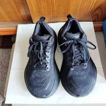 HOKA BONDI 8 WIDE 러닝화 블랙 22.5