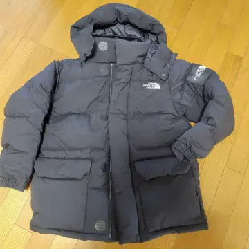 THE NORTH FACE 블랙 다운 자켓