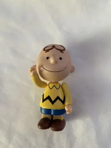 KUBIRICK 큐브릭 찰리 브라운