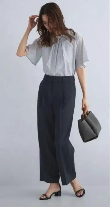 다크 네이비 와이드 팬츠 하이웨스트