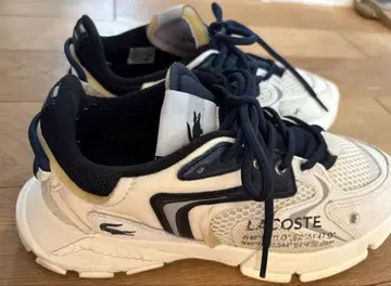 LACOSTE 메쉬 스니커즈 화이트/네이비