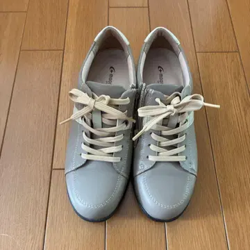 스포르스 문스타 여성 신발 23cm