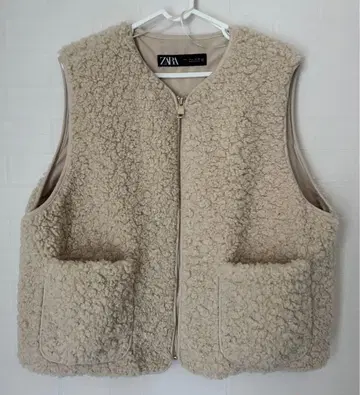 [ ZARA ] 베이지 보아 자켓