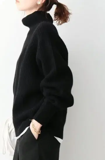 이에나 스웨터 AQUA 아쿠아 니트 블랙 캐시미어 울
