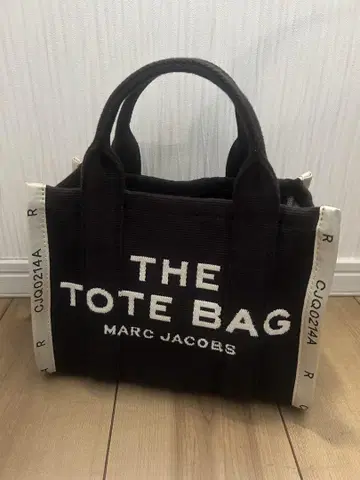 MARC JACOBS 토트백 블랙