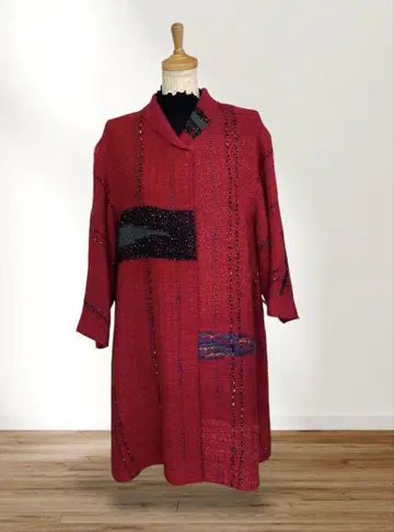 사오리 직조 수제작 빨간색 계열 롱 코트 가슴 너비 60cm