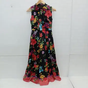 9.26 S877 에밀리아 원피스 꽃무늬 슬리브리스 S