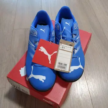 [미사용 새상품] 22cm Puma 축구화 파랑